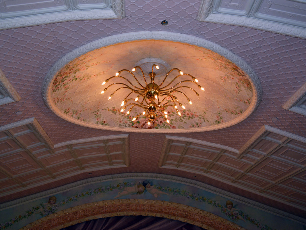 Derby_Line__Opera_House__DSC5326.jpg