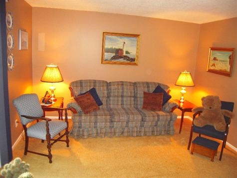 living_room_2.jpg