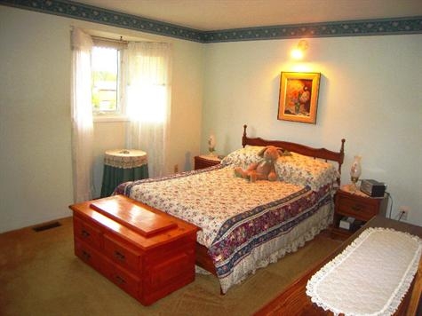 master_bedroom.jpg